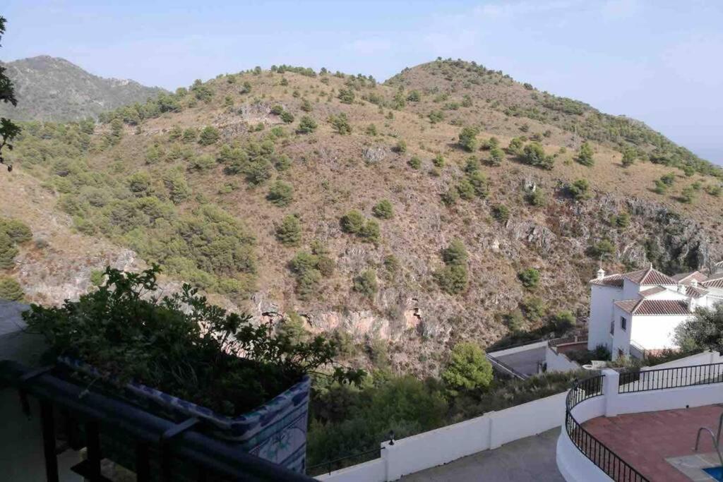 Precioso Apartamento De Dos Plantas Con Vistas Frigiliana Dış mekan fotoğraf