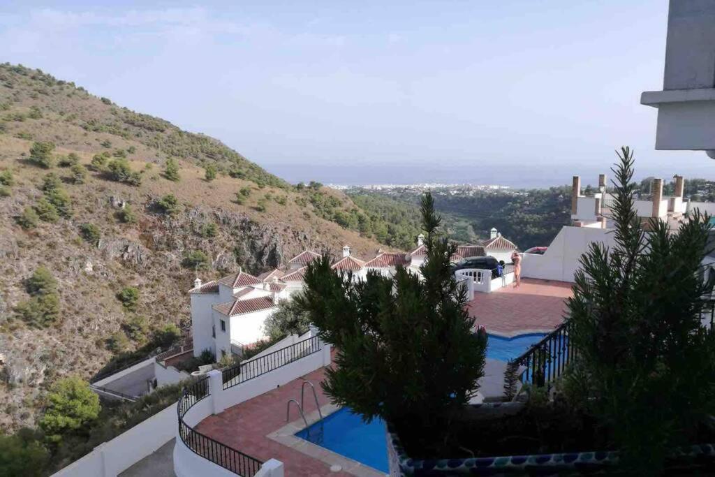 Precioso Apartamento De Dos Plantas Con Vistas Frigiliana Dış mekan fotoğraf