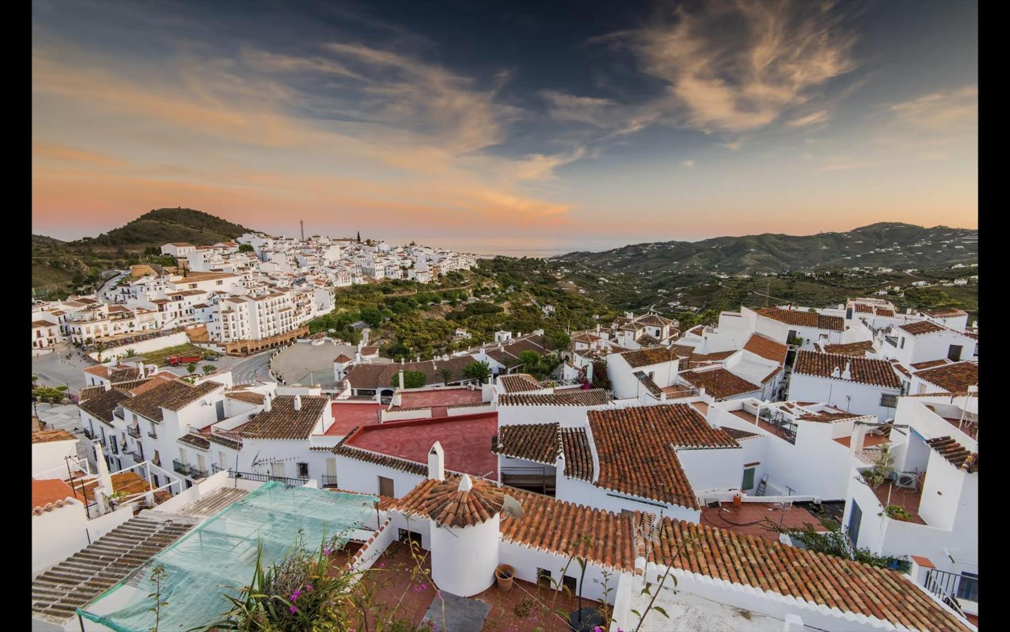 Precioso Apartamento De Dos Plantas Con Vistas Frigiliana Dış mekan fotoğraf